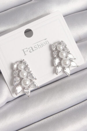 Pirinç Gümüş Renk Zirkon Taşlı Yaprak Model İnci Detay Kadın Küpe - Lisinya