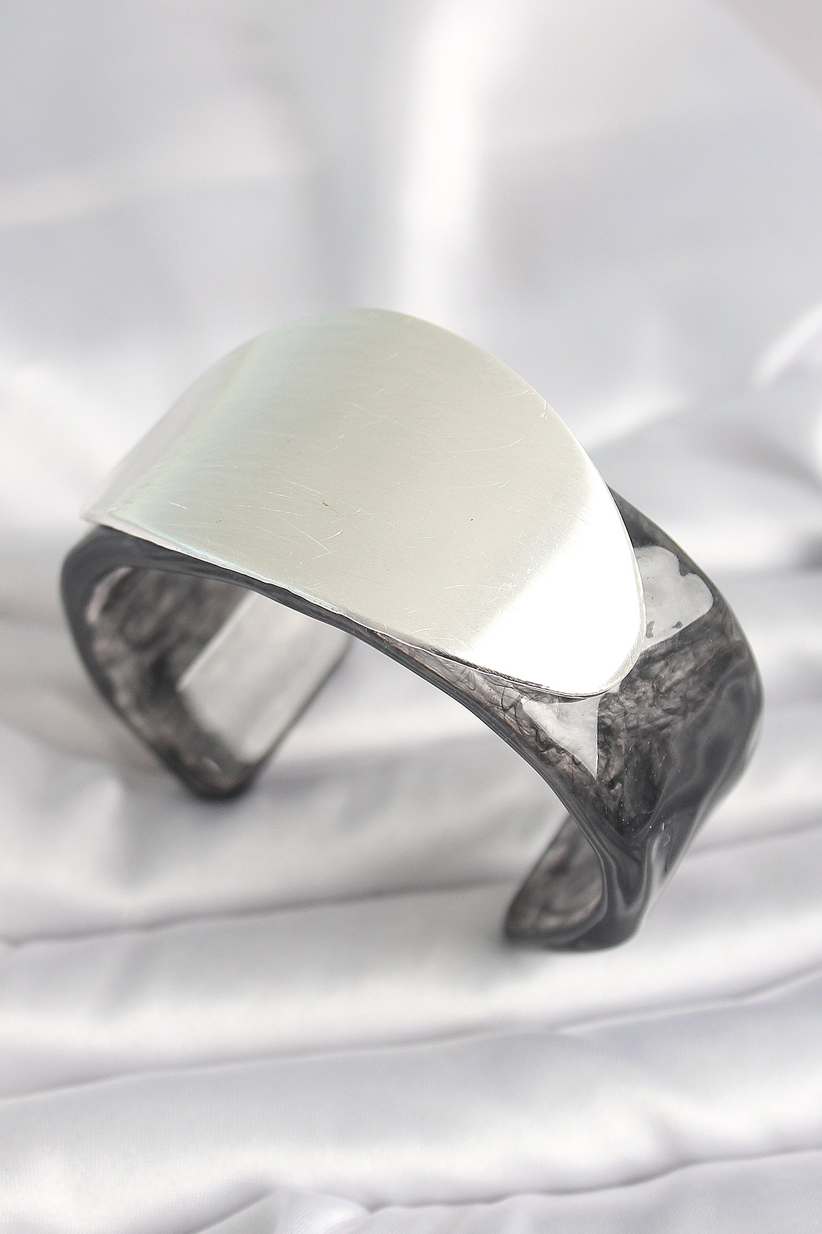 Siyah Mermer Desen Akrilik Plastik Gümüş Oval Plaka Model Vintage Kadın Bilezik - Lisinya