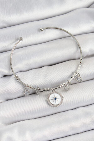 Pirinç Zirkon Taşlı Pusula Model Gümüş Renk Charm Bileklik - Lisinya