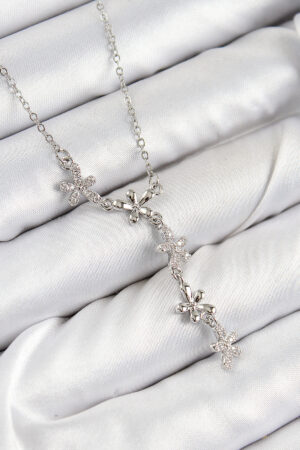 316L Çelik Zirkon Taşlı Çiçek Model Gümüş Renk Kadın Kolye - Lisinya